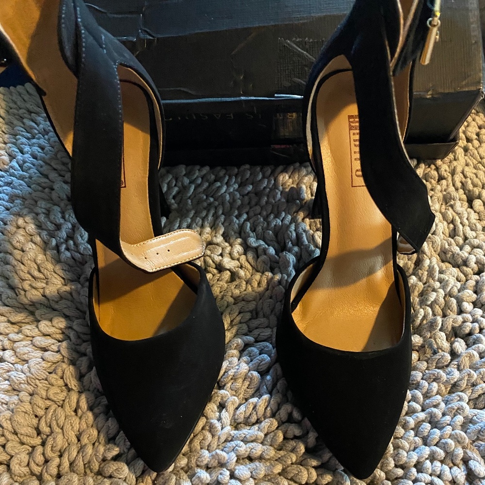 Black heels